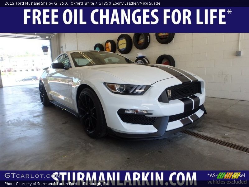 Oxford White / GT350 Ebony Leather/Miko Suede 2019 Ford Mustang Shelby GT350