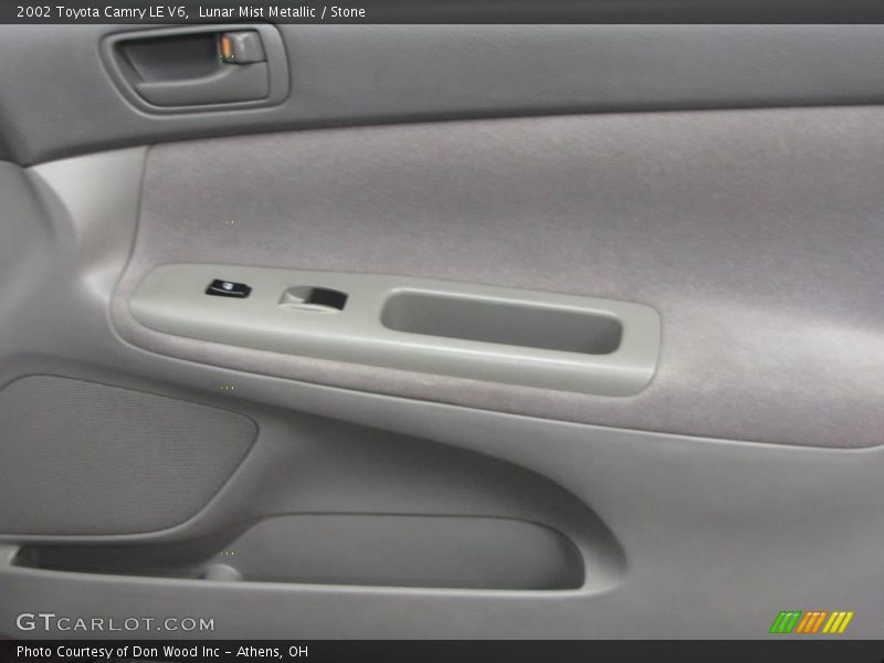Lunar Mist Metallic / Stone 2002 Toyota Camry LE V6
