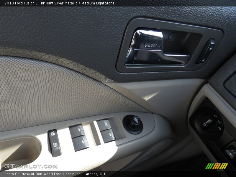 Brilliant Silver Metallic / Medium Light Stone 2010 Ford Fusion S