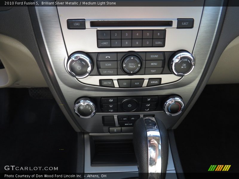 Brilliant Silver Metallic / Medium Light Stone 2010 Ford Fusion S
