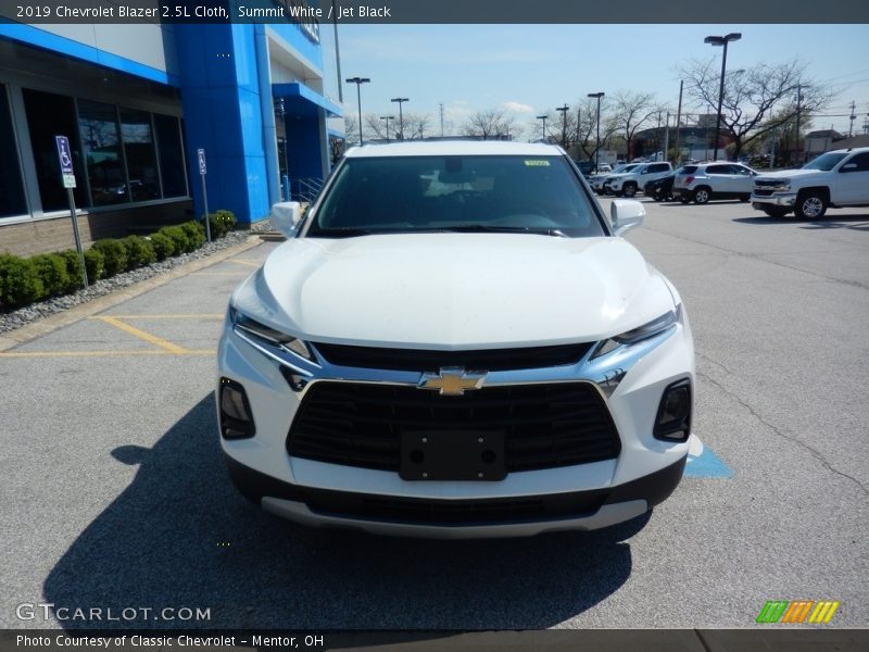 Summit White / Jet Black 2019 Chevrolet Blazer 2.5L Cloth