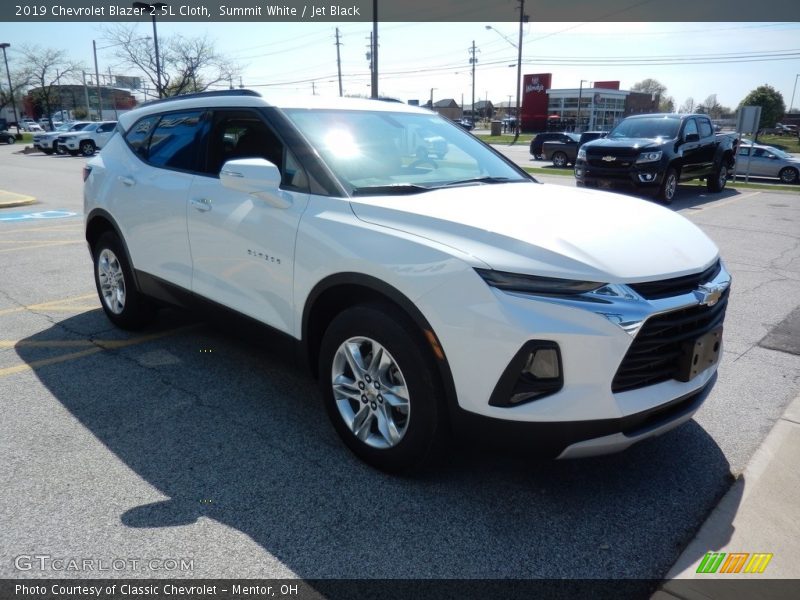 Summit White / Jet Black 2019 Chevrolet Blazer 2.5L Cloth