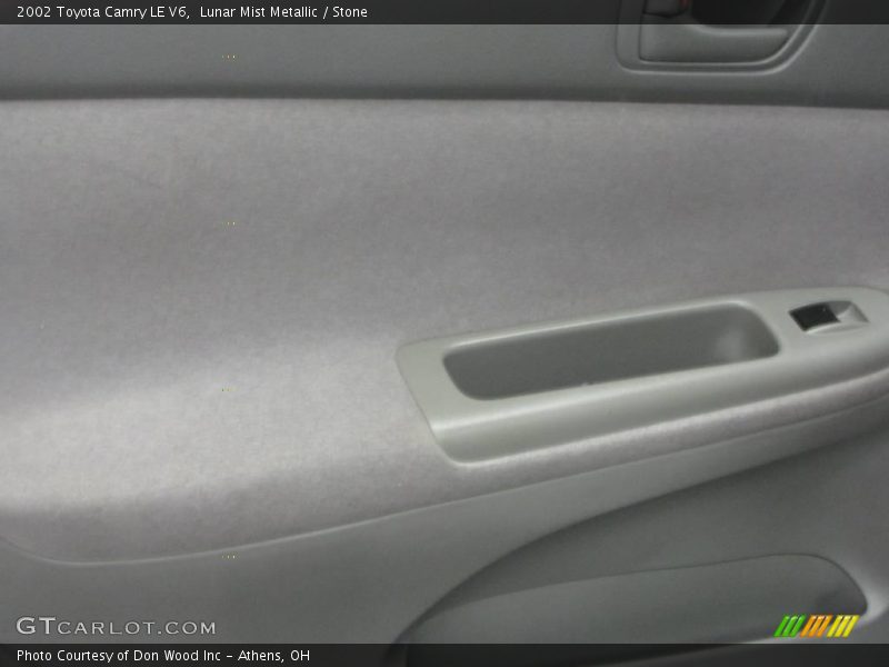 Lunar Mist Metallic / Stone 2002 Toyota Camry LE V6