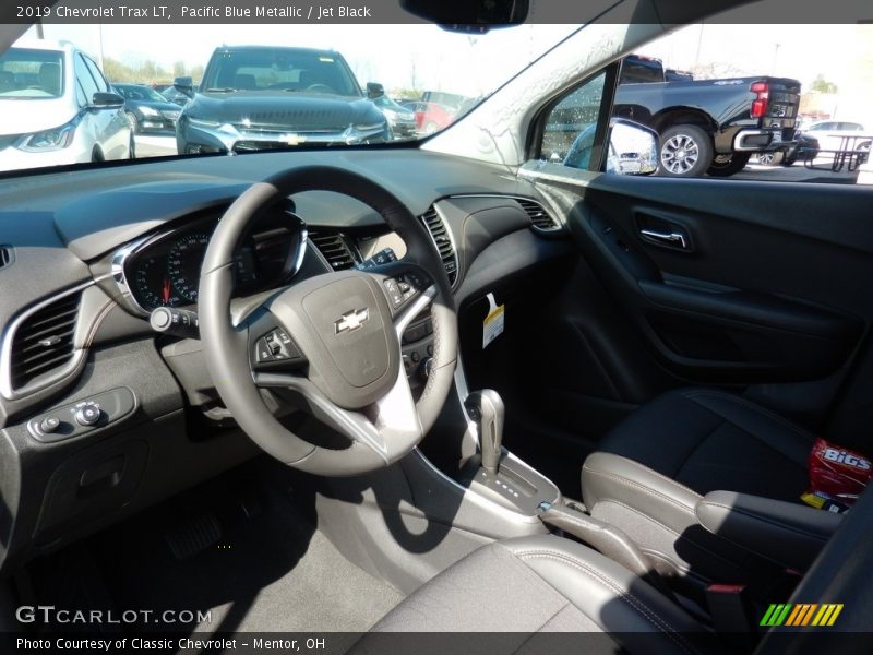 Pacific Blue Metallic / Jet Black 2019 Chevrolet Trax LT