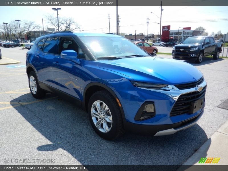 Kinetic Blue Metallic / Jet Black 2019 Chevrolet Blazer 2.5L Cloth