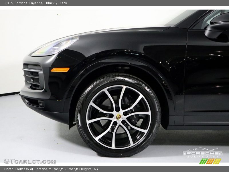 Black / Black 2019 Porsche Cayenne