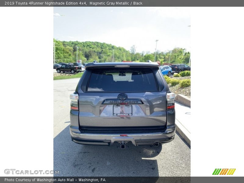 Magnetic Gray Metallic / Black 2019 Toyota 4Runner Nightshade Edition 4x4