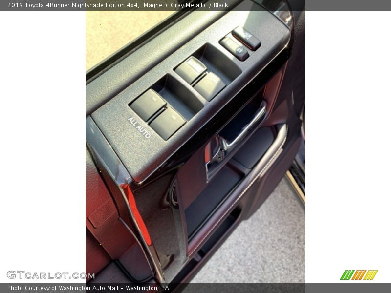 Magnetic Gray Metallic / Black 2019 Toyota 4Runner Nightshade Edition 4x4