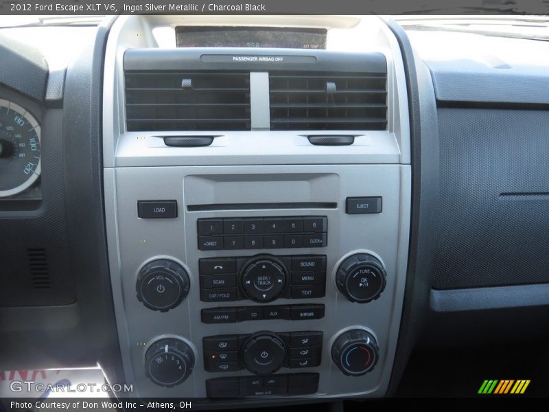 Ingot Silver Metallic / Charcoal Black 2012 Ford Escape XLT V6