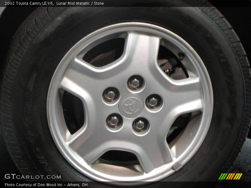 Lunar Mist Metallic / Stone 2002 Toyota Camry LE V6