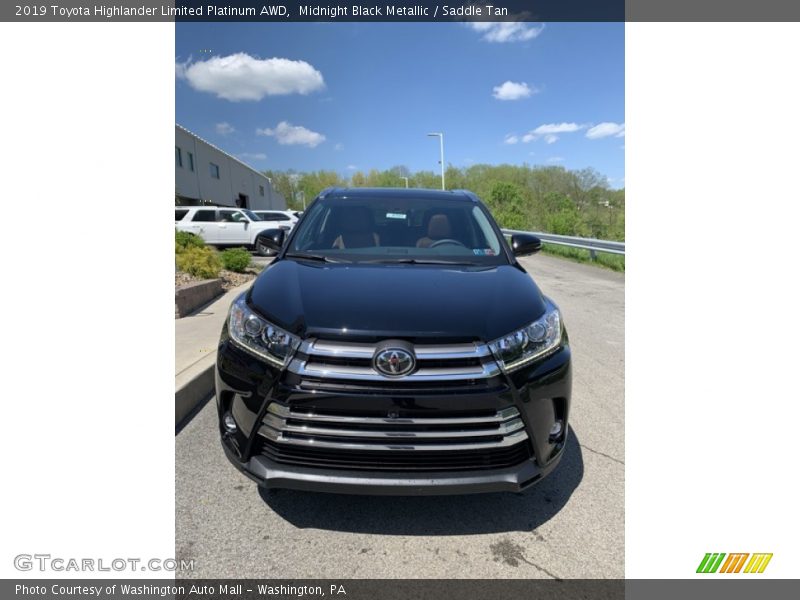 Midnight Black Metallic / Saddle Tan 2019 Toyota Highlander Limited Platinum AWD