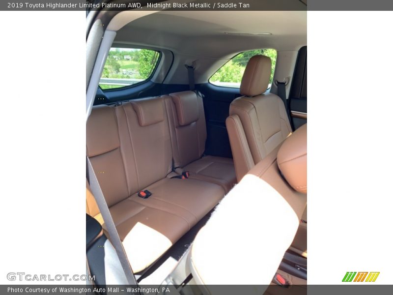 Midnight Black Metallic / Saddle Tan 2019 Toyota Highlander Limited Platinum AWD