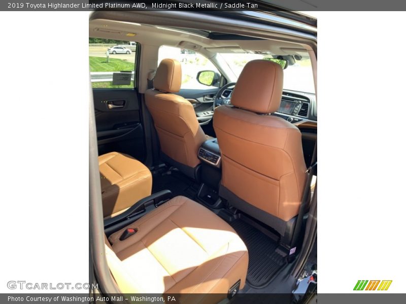 Midnight Black Metallic / Saddle Tan 2019 Toyota Highlander Limited Platinum AWD