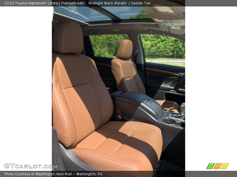 Midnight Black Metallic / Saddle Tan 2019 Toyota Highlander Limited Platinum AWD