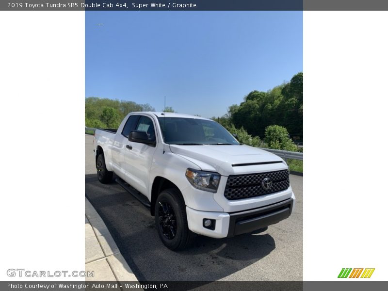 Super White / Graphite 2019 Toyota Tundra SR5 Double Cab 4x4