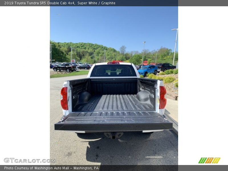 Super White / Graphite 2019 Toyota Tundra SR5 Double Cab 4x4