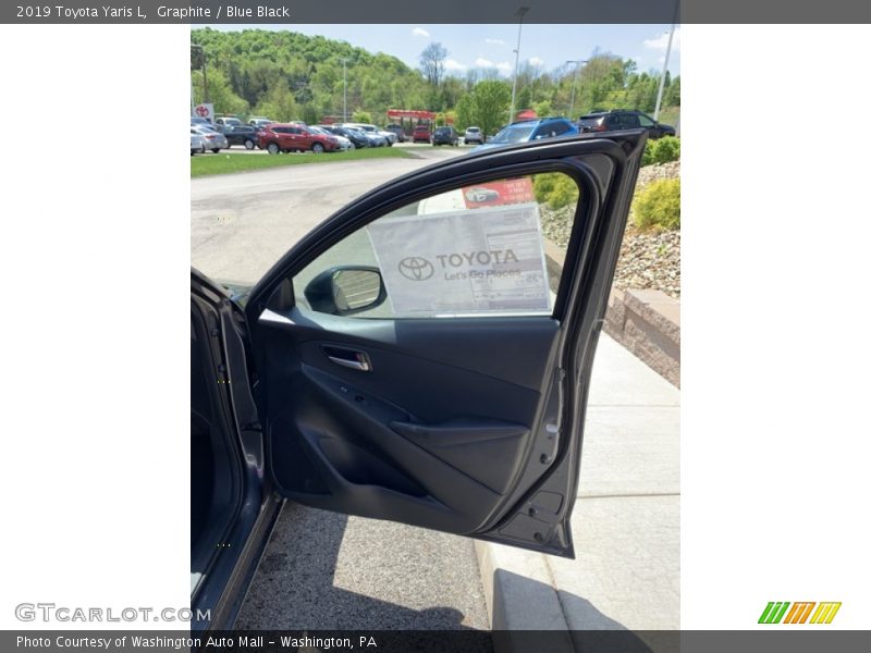 Graphite / Blue Black 2019 Toyota Yaris L