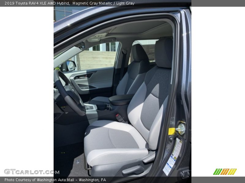 Magnetic Gray Metallic / Light Gray 2019 Toyota RAV4 XLE AWD Hybrid