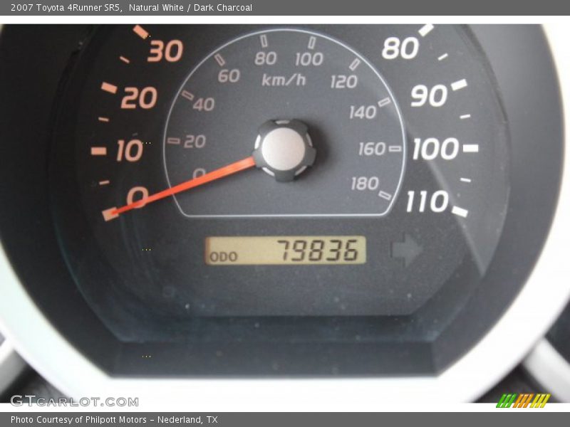 Natural White / Dark Charcoal 2007 Toyota 4Runner SR5