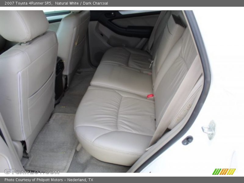 Natural White / Dark Charcoal 2007 Toyota 4Runner SR5