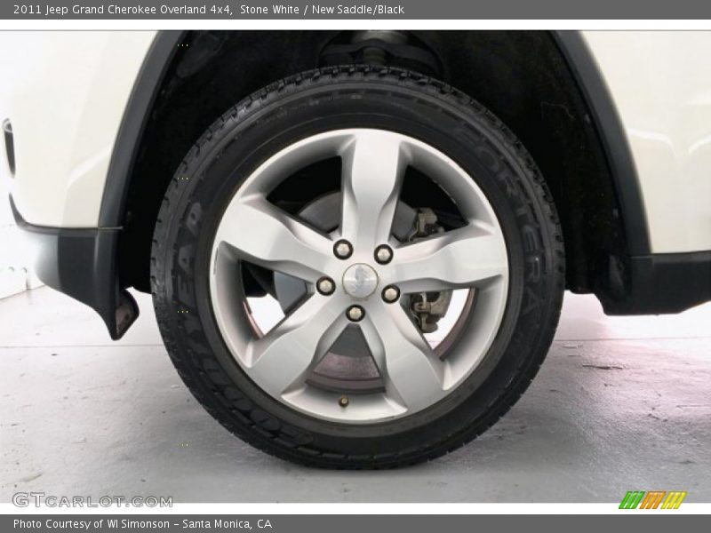 Stone White / New Saddle/Black 2011 Jeep Grand Cherokee Overland 4x4