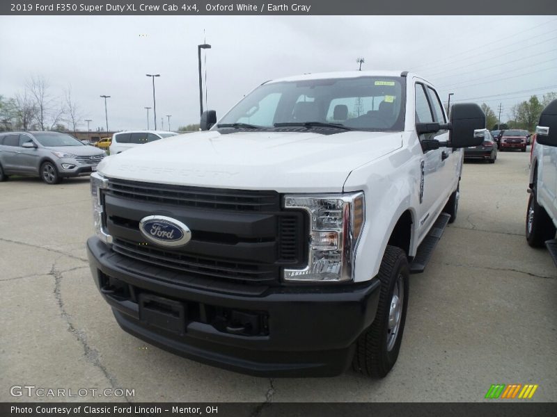 Oxford White / Earth Gray 2019 Ford F350 Super Duty XL Crew Cab 4x4