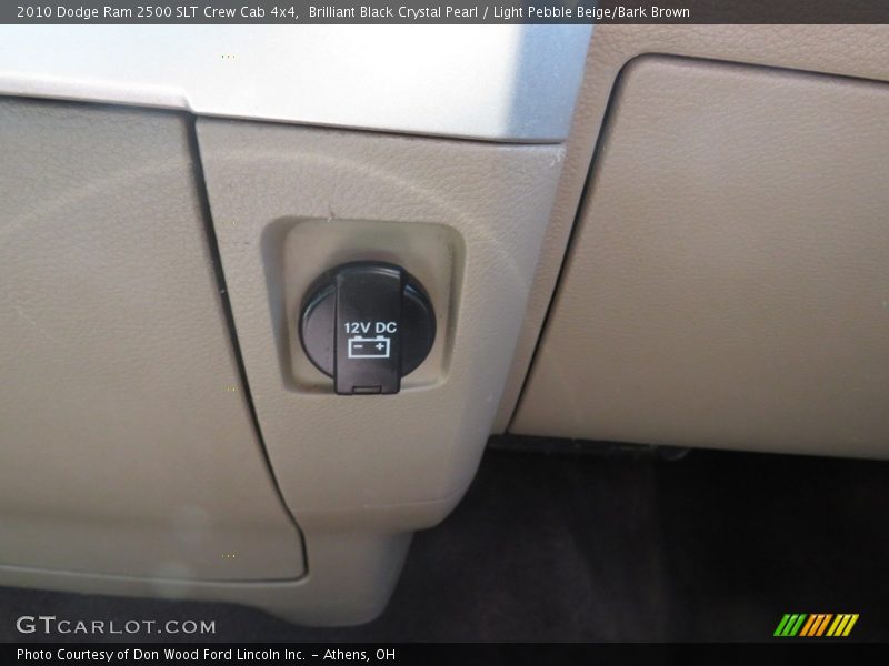 Brilliant Black Crystal Pearl / Light Pebble Beige/Bark Brown 2010 Dodge Ram 2500 SLT Crew Cab 4x4