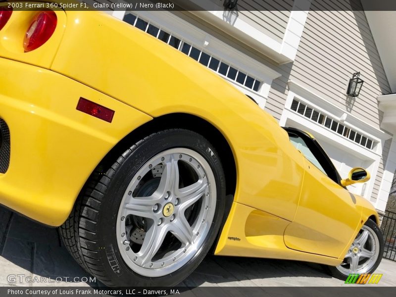 Giallo (Yellow) / Nero (Black) 2003 Ferrari 360 Spider F1