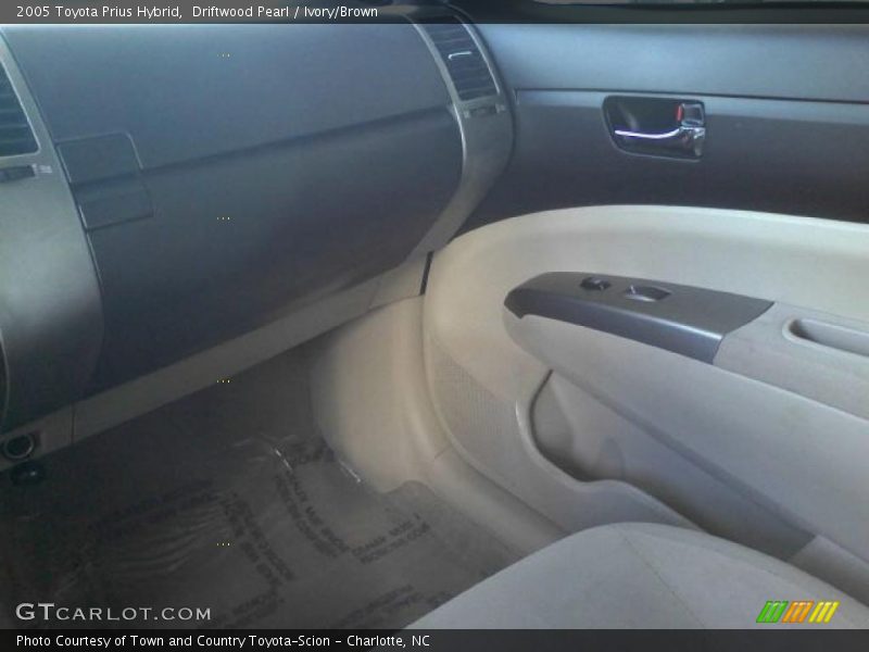 Driftwood Pearl / Ivory/Brown 2005 Toyota Prius Hybrid