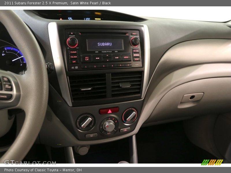 Satin White Pearl / Black 2011 Subaru Forester 2.5 X Premium