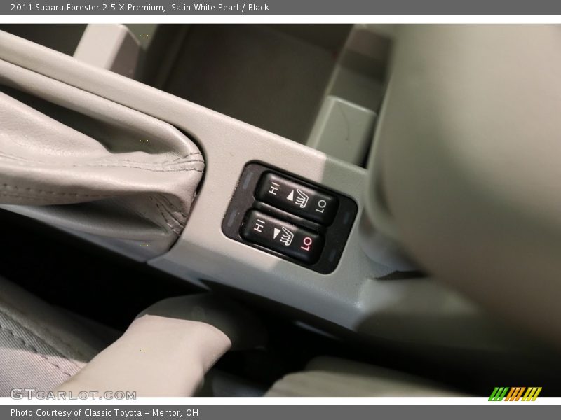 Satin White Pearl / Black 2011 Subaru Forester 2.5 X Premium