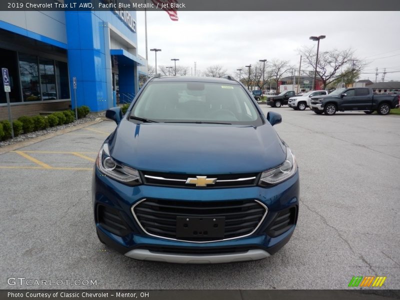 Pacific Blue Metallic / Jet Black 2019 Chevrolet Trax LT AWD