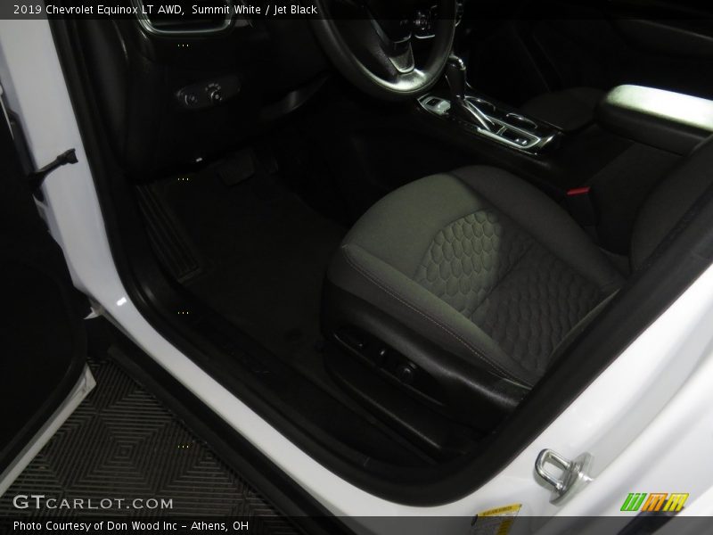 Summit White / Jet Black 2019 Chevrolet Equinox LT AWD