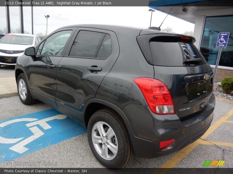 Nightfall Gray Metallic / Jet Black 2019 Chevrolet Trax LS AWD