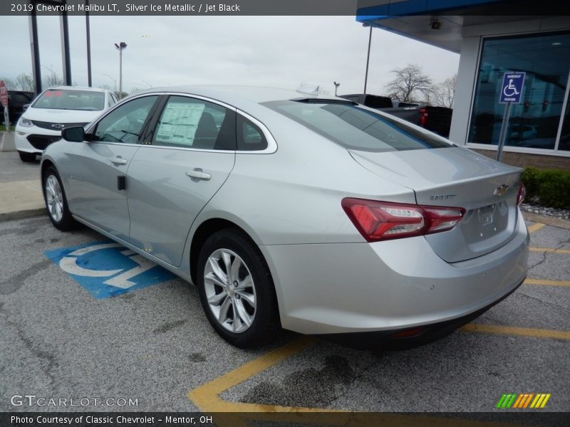 Silver Ice Metallic / Jet Black 2019 Chevrolet Malibu LT