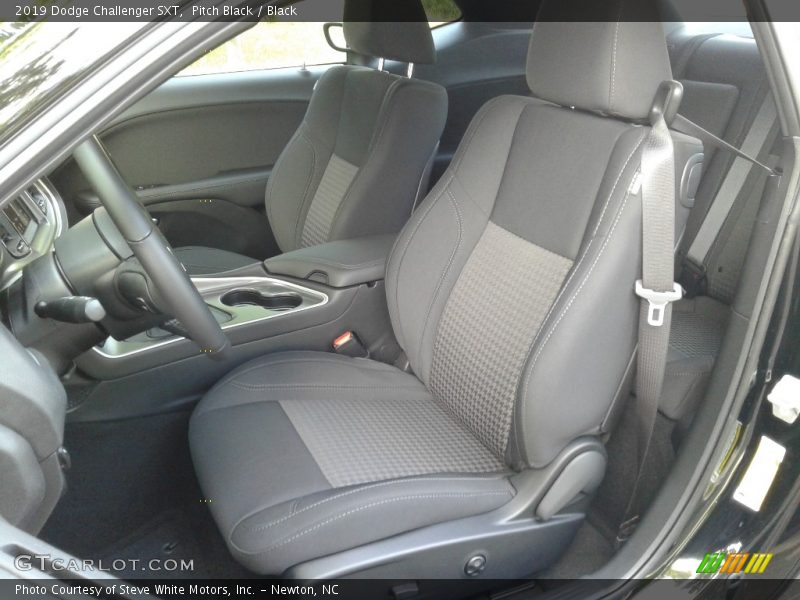 Pitch Black / Black 2019 Dodge Challenger SXT