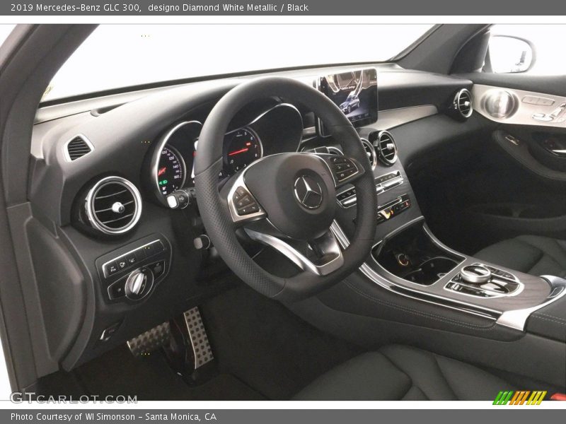 designo Diamond White Metallic / Black 2019 Mercedes-Benz GLC 300