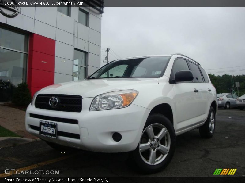 Super White / Ash 2006 Toyota RAV4 4WD