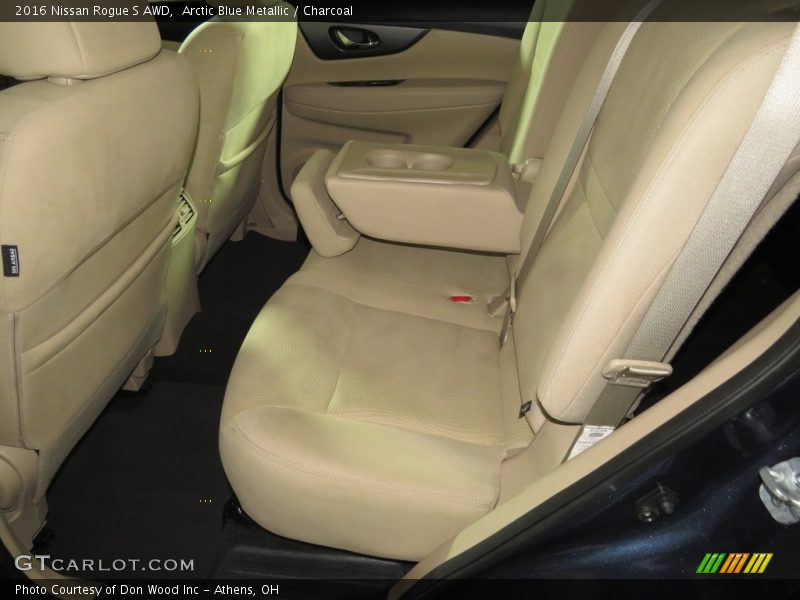 Arctic Blue Metallic / Charcoal 2016 Nissan Rogue S AWD