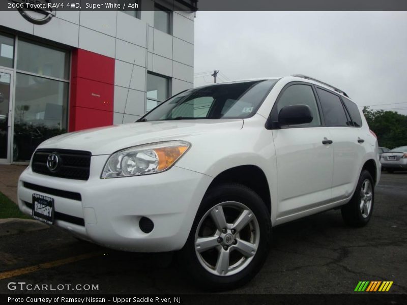 Super White / Ash 2006 Toyota RAV4 4WD