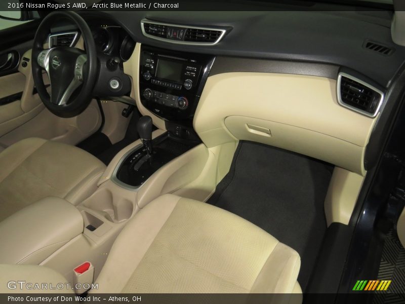 Arctic Blue Metallic / Charcoal 2016 Nissan Rogue S AWD