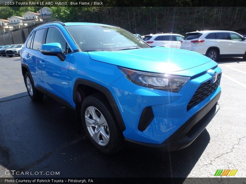 Front 3/4 View of 2019 RAV4 LE AWD Hybrid