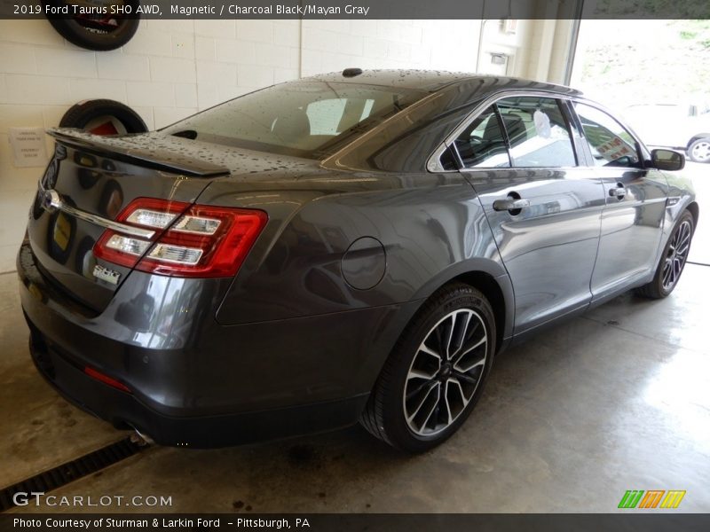 Magnetic / Charcoal Black/Mayan Gray 2019 Ford Taurus SHO AWD