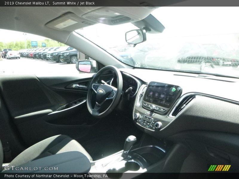 Summit White / Jet Black 2019 Chevrolet Malibu LT