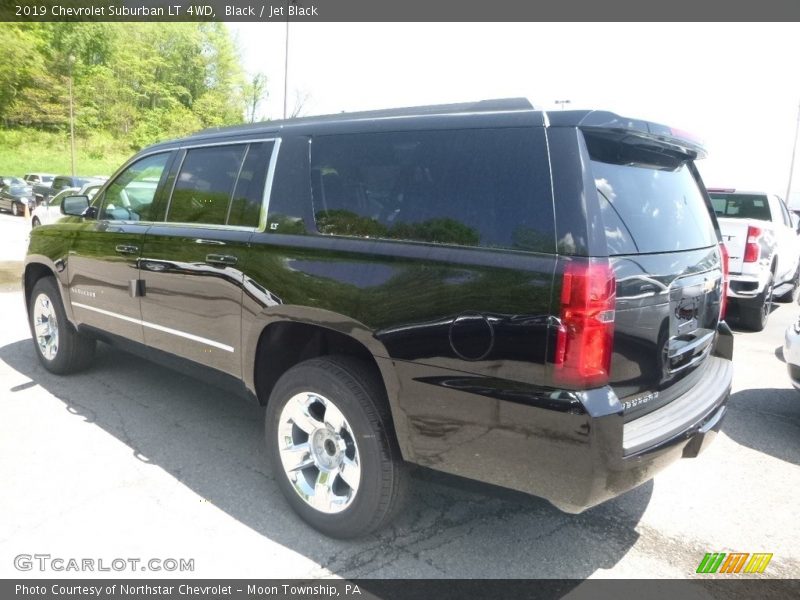 Black / Jet Black 2019 Chevrolet Suburban LT 4WD
