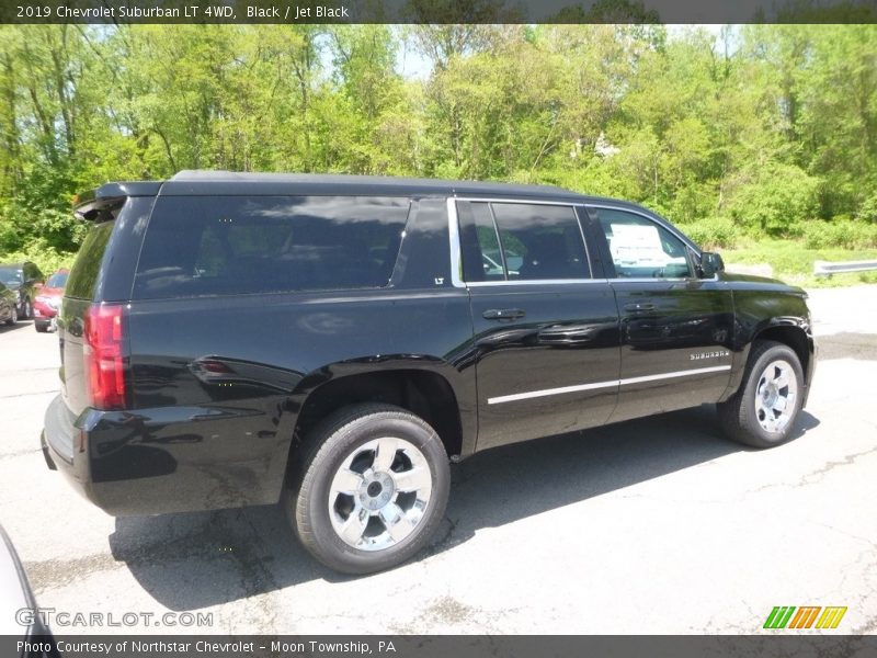 Black / Jet Black 2019 Chevrolet Suburban LT 4WD