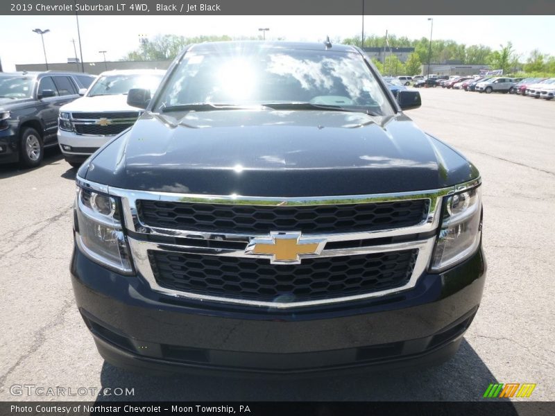 Black / Jet Black 2019 Chevrolet Suburban LT 4WD