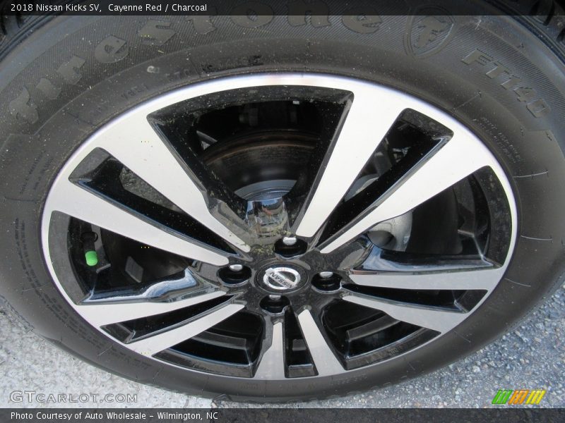 Cayenne Red / Charcoal 2018 Nissan Kicks SV