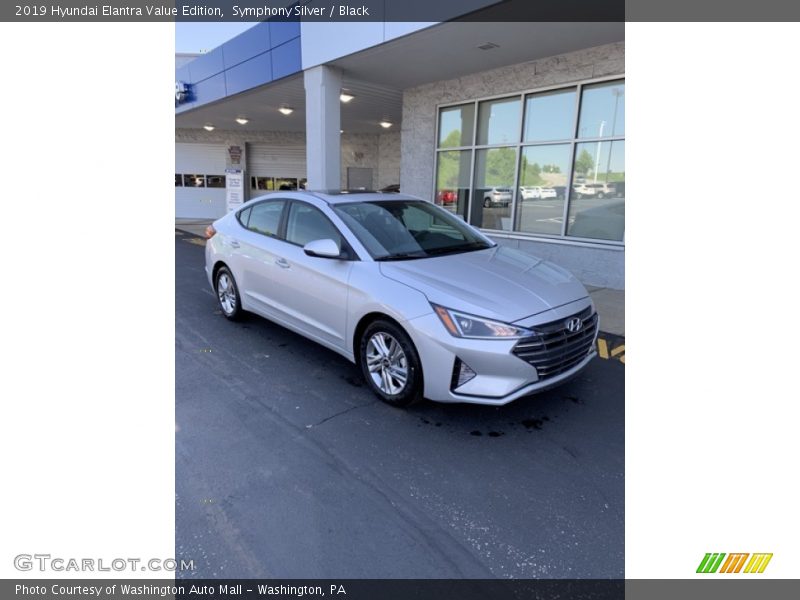 Symphony Silver / Black 2019 Hyundai Elantra Value Edition