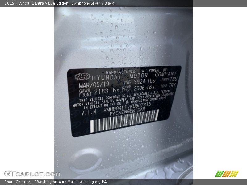 Symphony Silver / Black 2019 Hyundai Elantra Value Edition